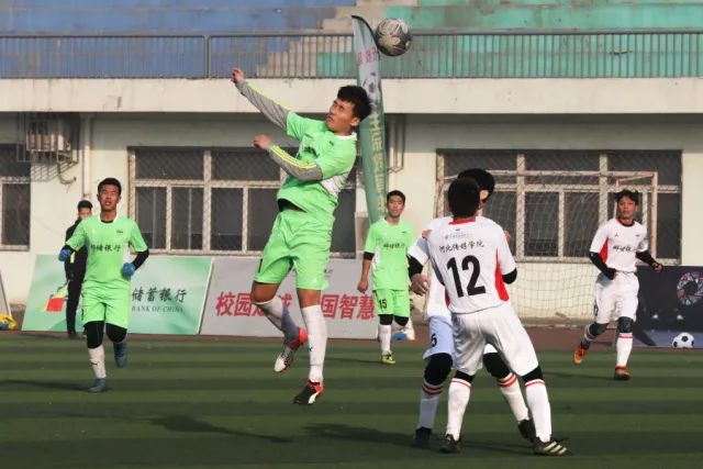 宏远三外教到位，38岁塞尔维亚人出任主帅